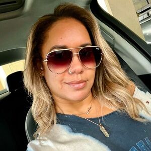 Meet your Posher, Shannon